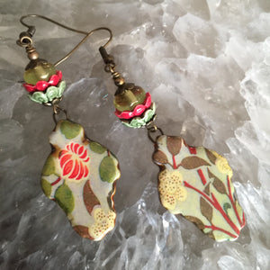 Red and Green Floral Ceramic and glass Beads