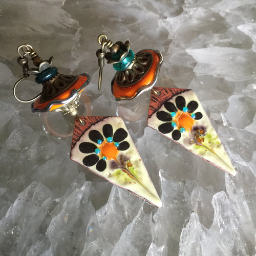 Orange Disk Beads Black Flower Orange and Teal Enamel