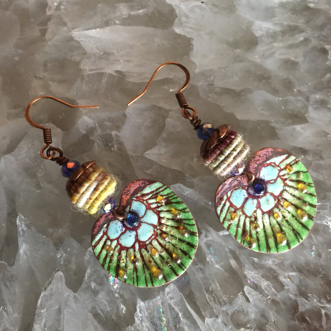 Shorty Lily Pads with Fiber Beads Enamel