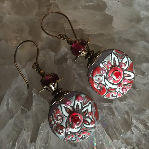 Modern Red and White Flower Enamel