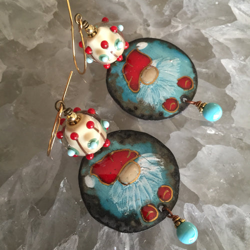 Christmas Elf Round in Blue and Red